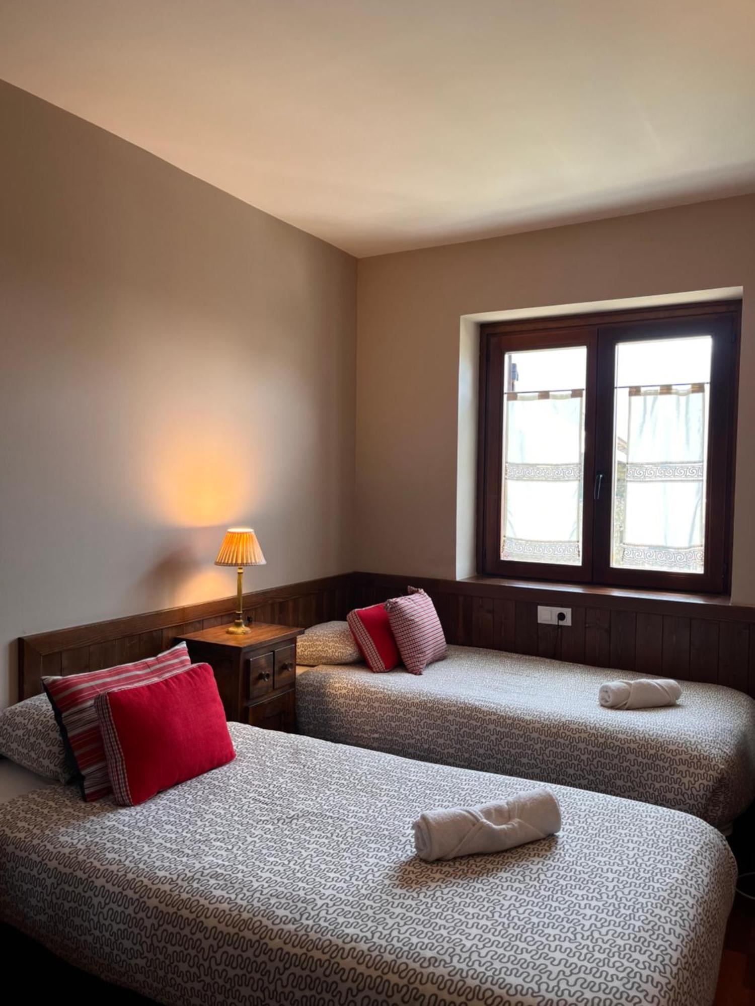 Luxury House Valencia D'Aneu Lejlighed Eksteriør billede